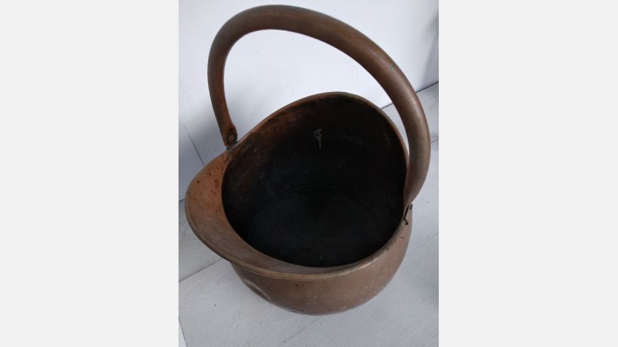 Pote em cobre para lenha