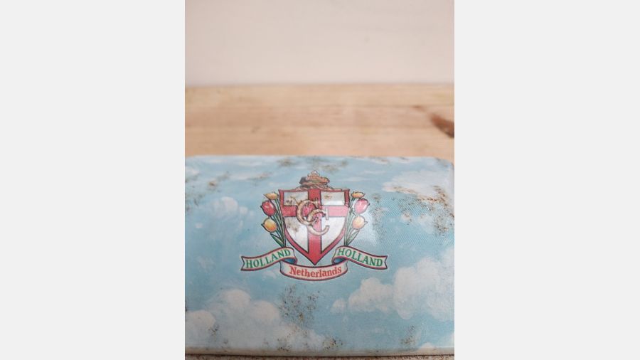 Conjunto de lata e socas Holandesas vintage