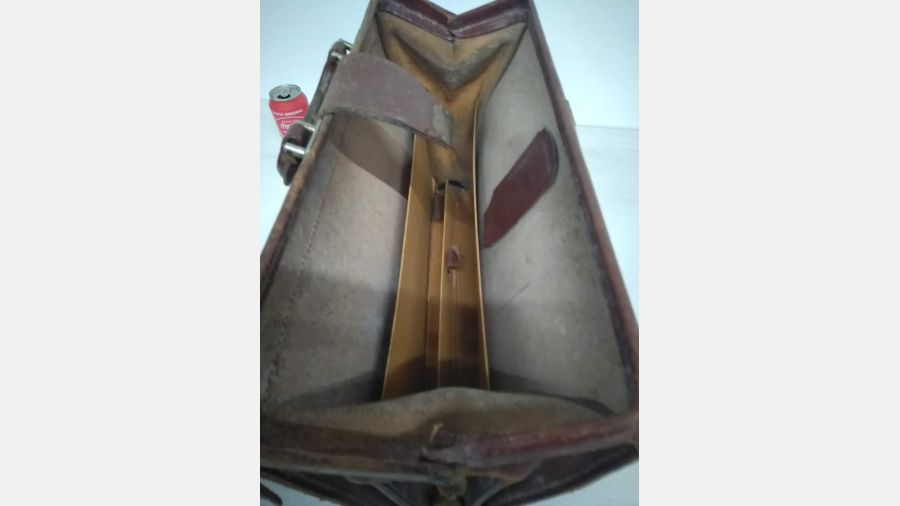 Pasta Mala Vintage de mão em couro pele