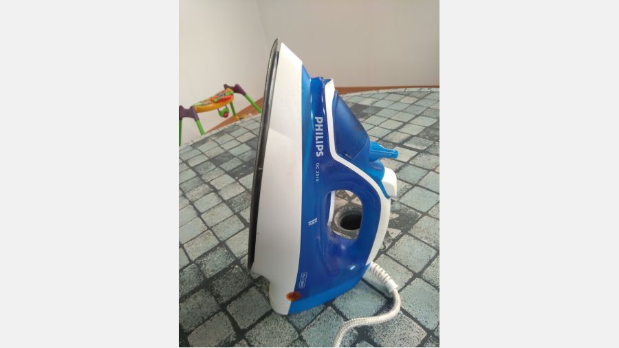 Ferro de engomar Philips 2000W