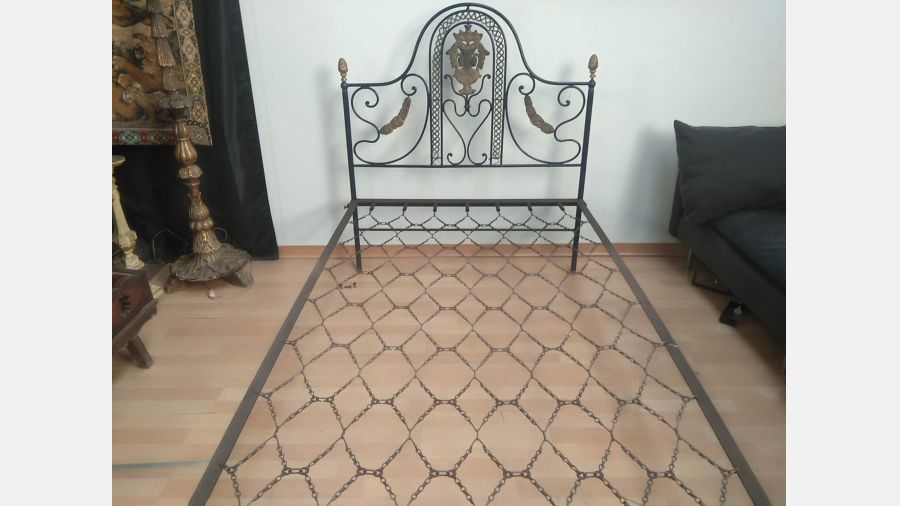 Cama em ferro Vintage 108x185cm