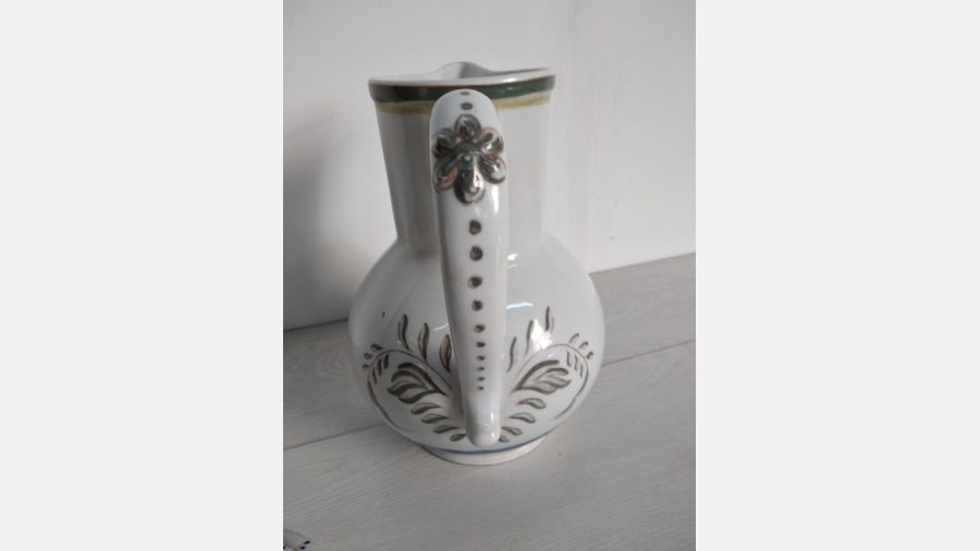 Jarra cerâmica / bule muito rara edição limitada