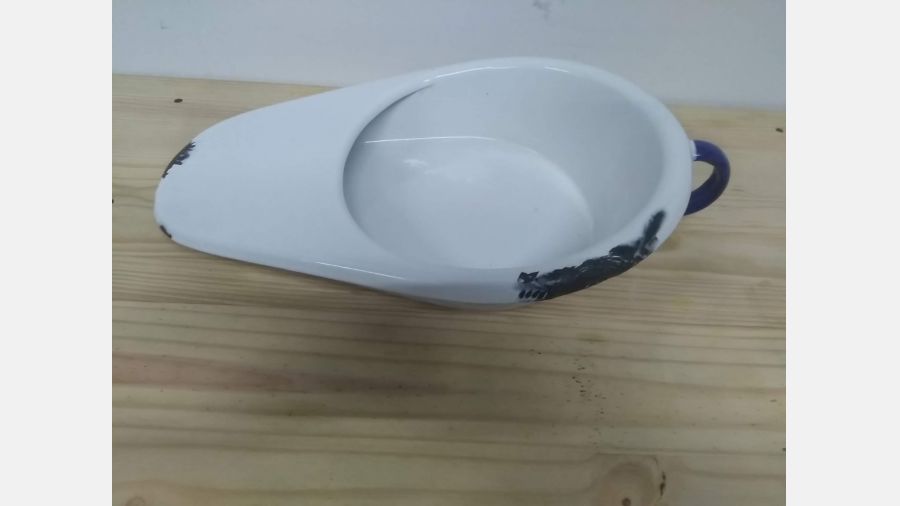 Penico Bacio Arrastadeira anos 60 em esmalte