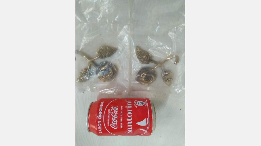 Antigos Cabides de Porta em Latão Novos