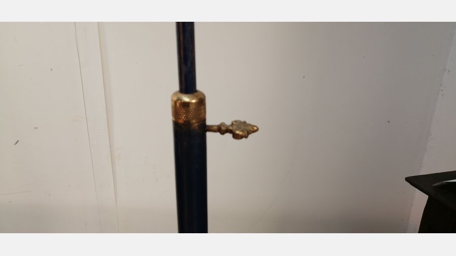 Candeeiro antigo em Latão