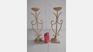 Conjunto de castiçais em Metal