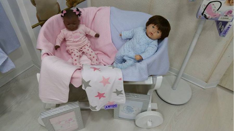 Antigo berço  para Bebé em madeira  anos 60 