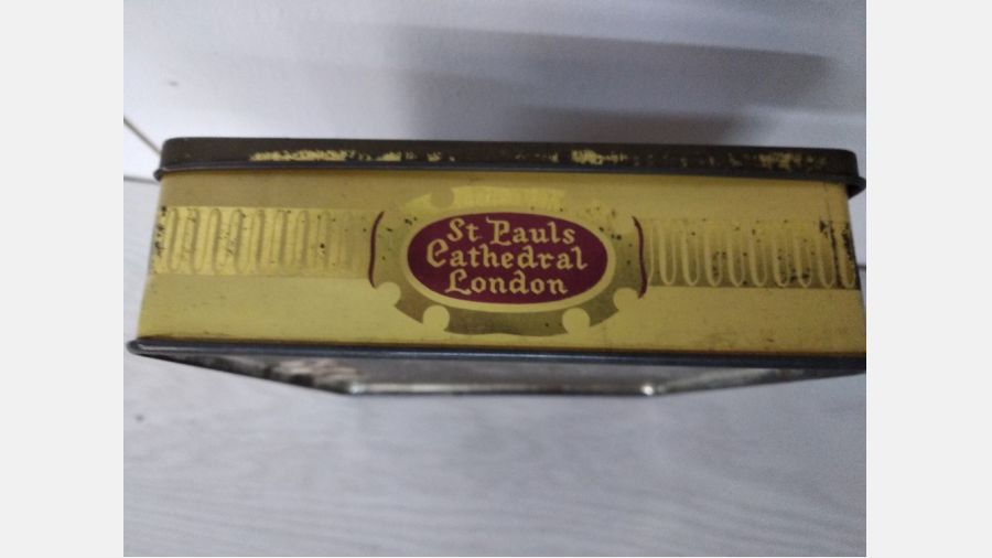 Caixa lata metálica vintage anos 40 Catedral St. Paulo